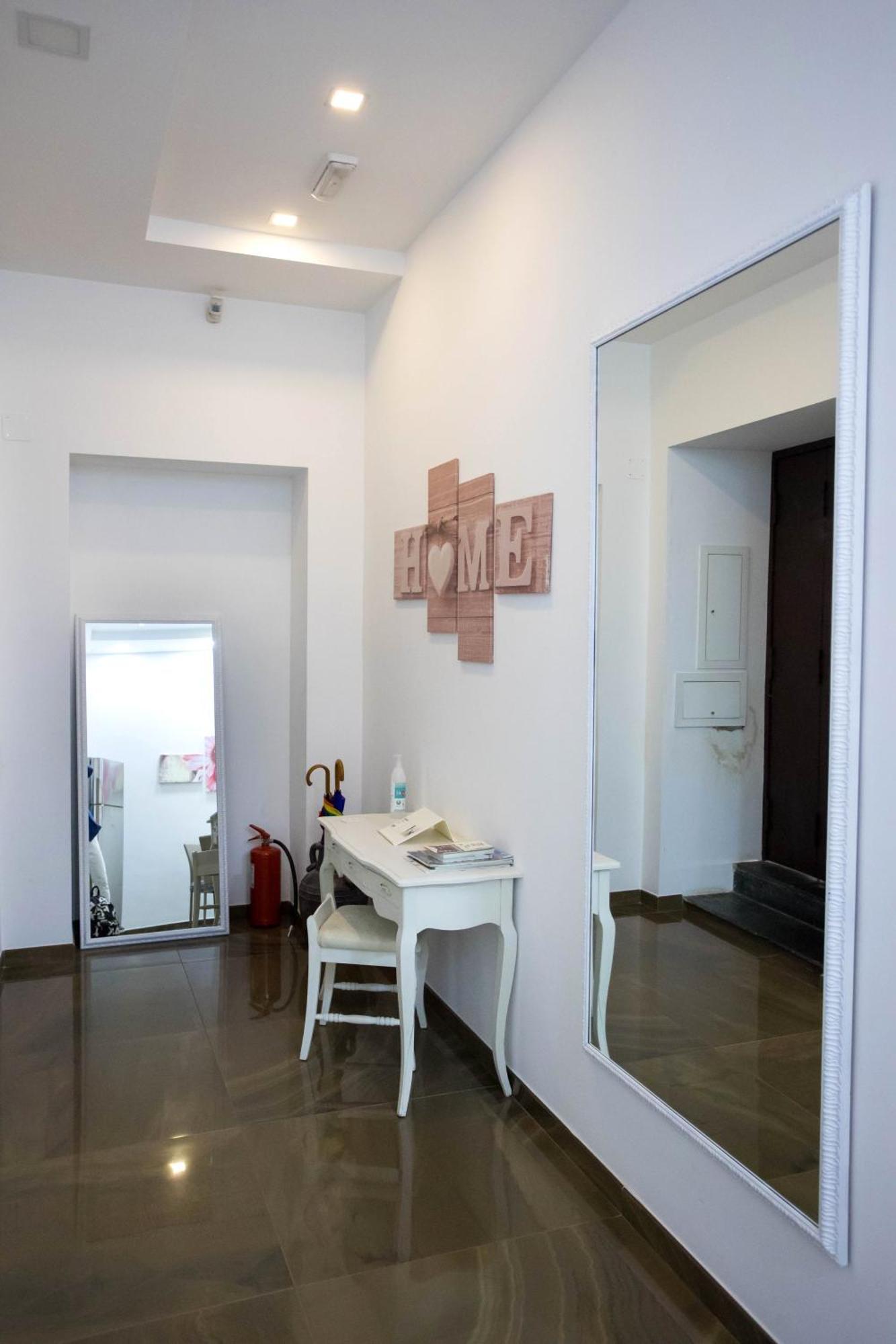 Palazzo 15 Napoli Bed & Breakfast Exterior foto
