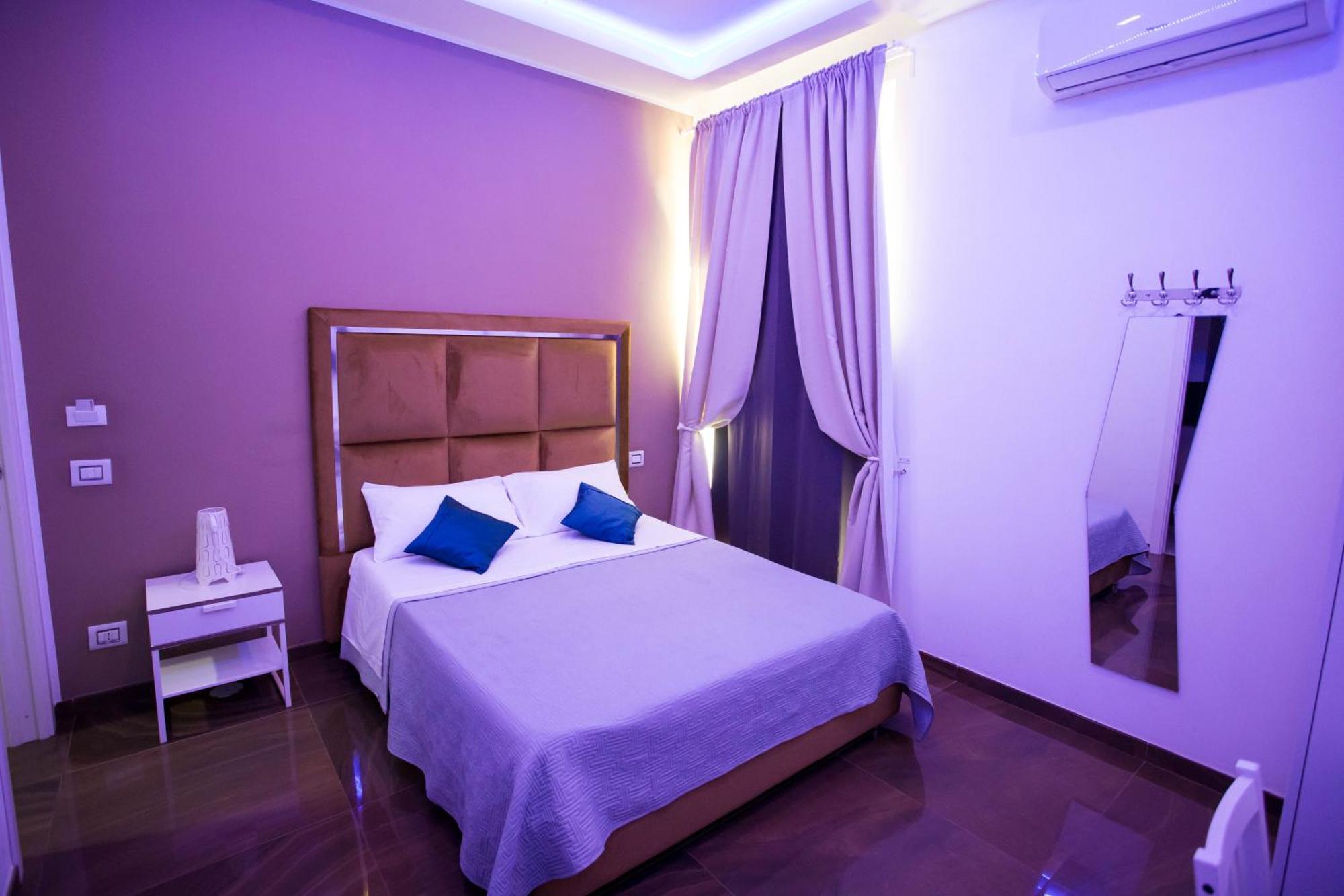 Palazzo 15 Napoli Bed & Breakfast Exterior foto